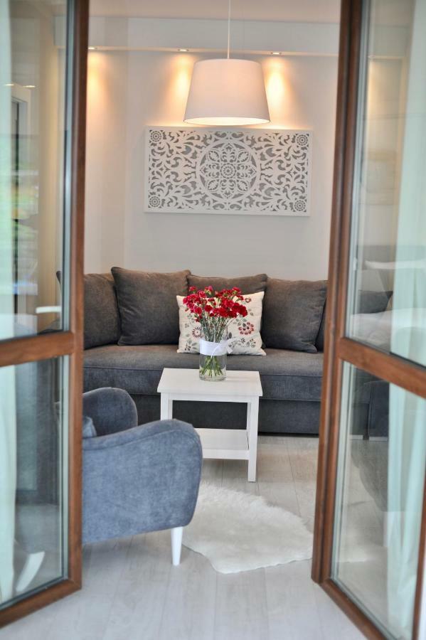 Apartamenty Porto Eli Rowy  Exterior photo